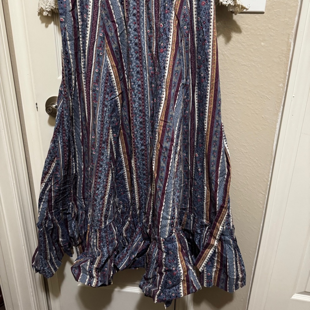 VINTAGE HANDMADE DRESS - Picture 8 of 15